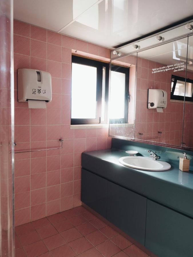 Хостел Impact House Belem Лиссабон Экстерьер фото